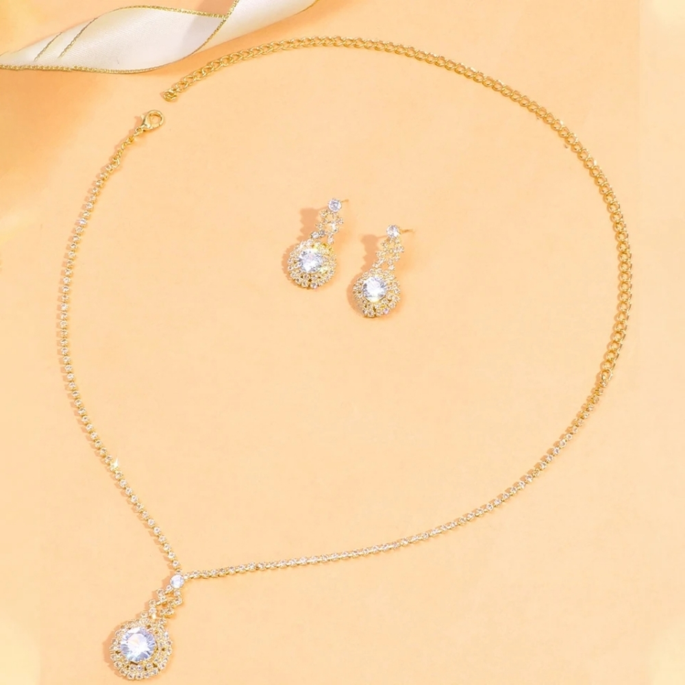 Gold Rhinestone Necklace Earring Set - Picture 4 of 5
